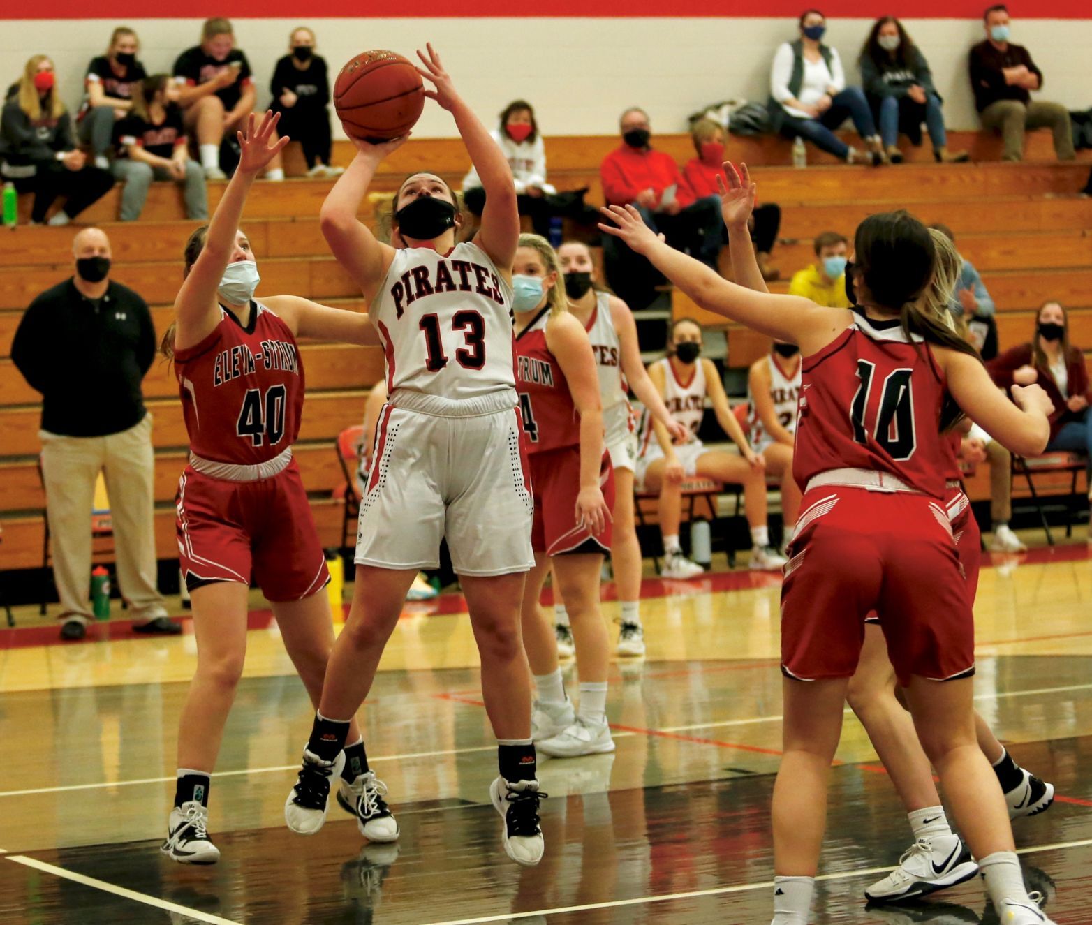 Photos: C-FC GBB vs Eleva-Strum